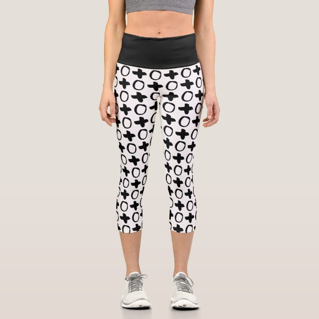 Black & White Abstract Pattern Capri Leggings (Front)