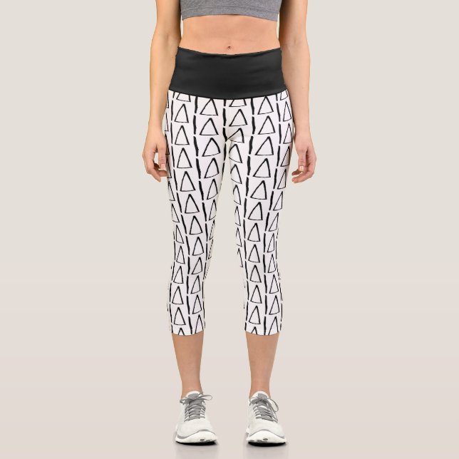 Black & White Abstract Pattern Capri Leggings (Front)