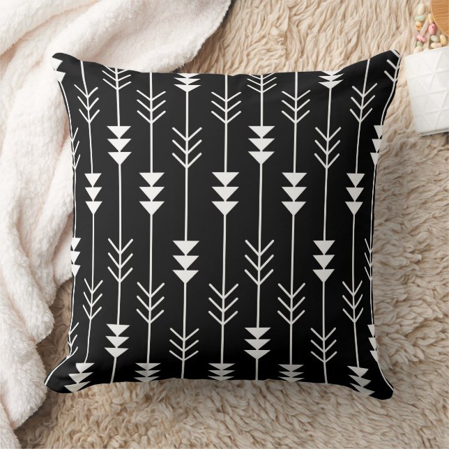 Black & White Arrows Pattern Simple Art Cushion (Blanket)