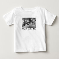 Black & White Chagrin Falls Ohio Painting T-Shirt