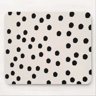 Black & White Chic Dots Mousepad