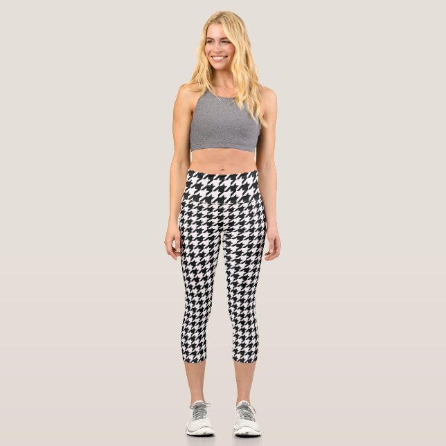 Black White Classic Houndstooth Check Capri Leggings (Front)
