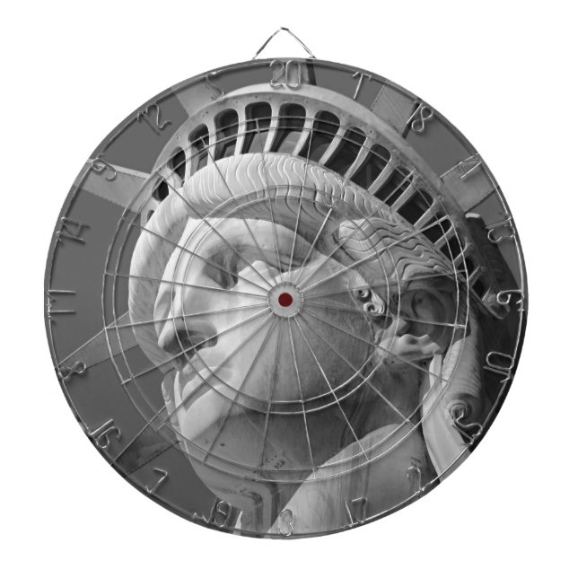 Black & White Close-up Statue of Liberty Dartboard (Front)