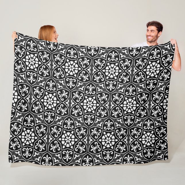 Black&white fleur de lis vertical floral pattern fleece blanket (In Situ)