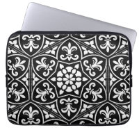 Black&white fleur de lis vertical floral pattern