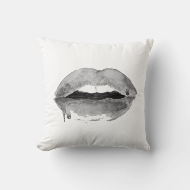 Black & White kiss Cushion (Front)