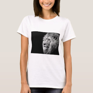 Black White Lion Portrait - Animal Photography T-Shirt