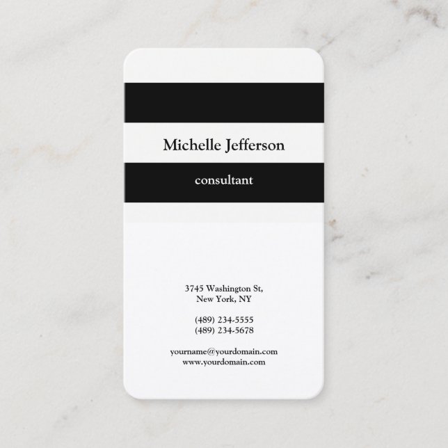 Black White Modern Minimalist Professional Stylish Business Card (Front)