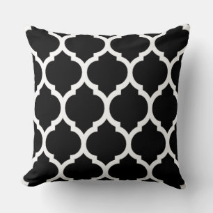 Black White Moroccan lattice Quatrefoil Pattern Cushion