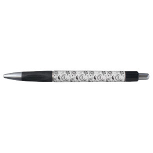 Black & White Paisley Pattern –Elegant Textile Art
