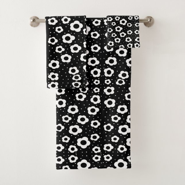 Black & White + Poa Bath Towel Set (Insitu)
