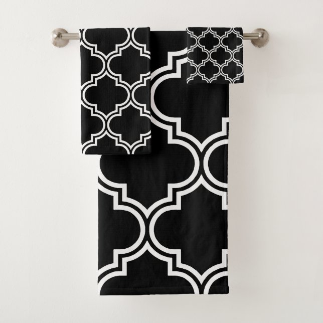 Black & White Quatrefoil Bath Towel Set (Insitu)