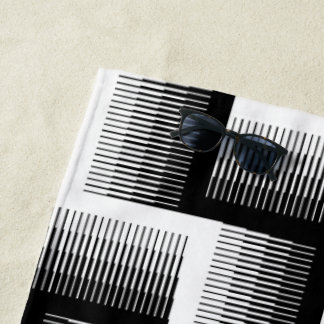 Black & White Sawtooth Gradient Pattern Beach Towel