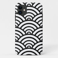 Black & White Scallop Pattern