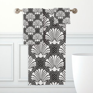 Black & White Seashell Bath Towel Set