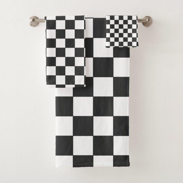 black white square pattern bath towel set (Insitu)