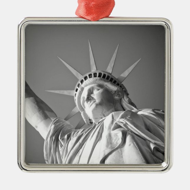 Black White Statue of Liberty Metal Tree Decoration (Front)