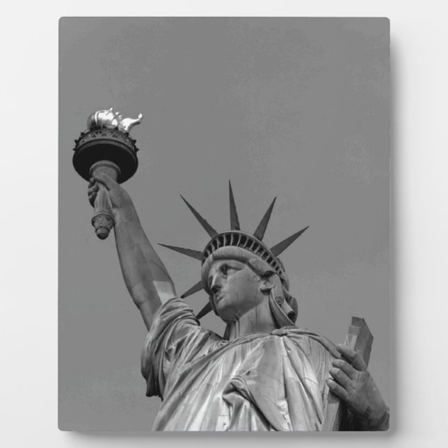 Black & White Statue of Liberty New York Plaque (Front)