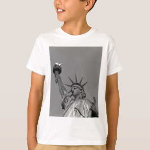 Black & White Statue of Liberty New York T-Shirt
