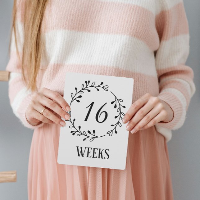 Black & White Wreath Pregnancy Week Photo Signs (Creator Uploaded)