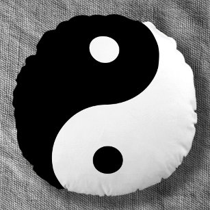 blackandwhite Zen yin-yang Symbol Round Cushion
