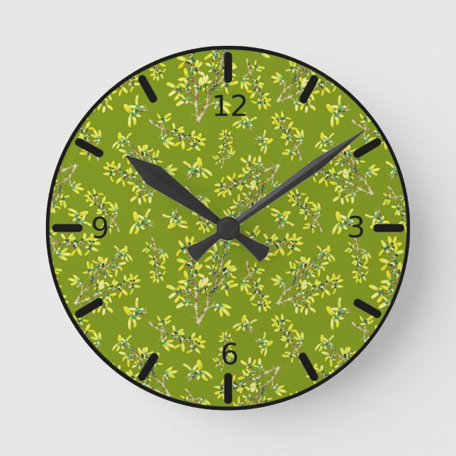 Blackthorn green pattern   round clock (Front)