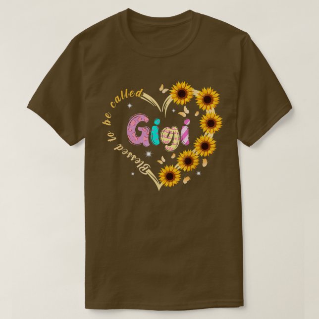 Blessed to be Called Gigi Sunflower Heart for Mum  T-Shirt (Design Front)