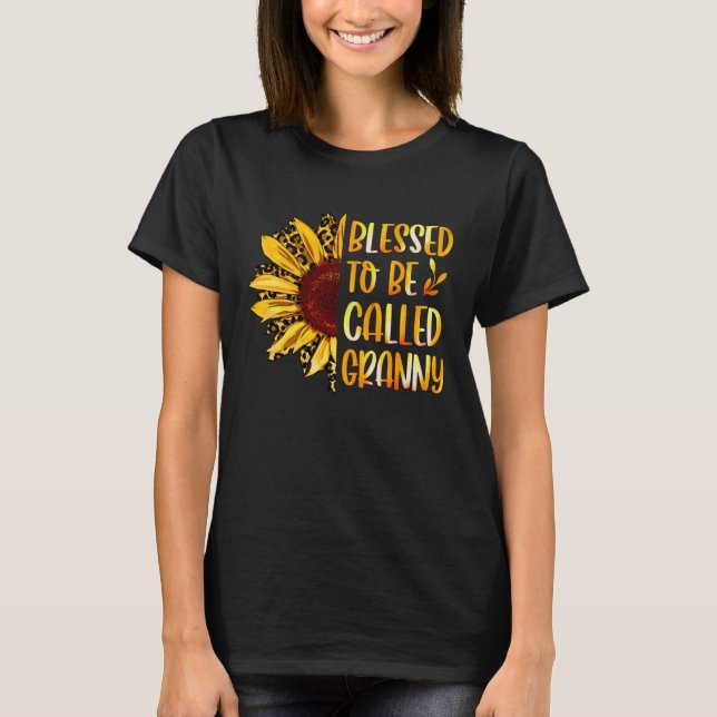 Blessed To Be Called Granny Cute Sunflower Mothers T-Shirt (Front)