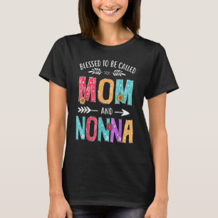 Blessed To Be Called Mum And Nonna Flower Graphic  T-Shirt
