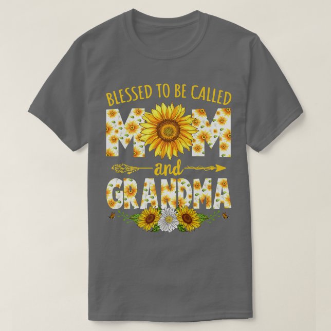 Blessed To Be Called Mum & Grandma Sunflower Mothe T-Shirt (Design Front)