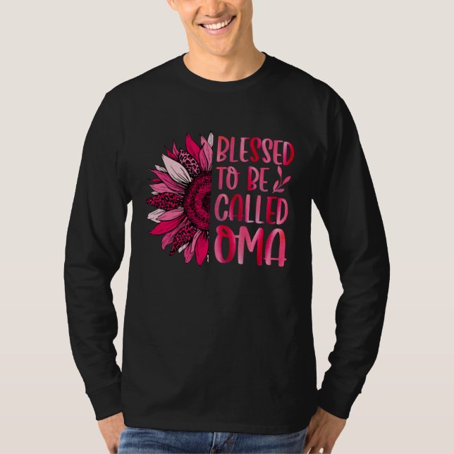 Blessed To Be Called Oma Cute Floral Women Mothers T-Shirt (Front)