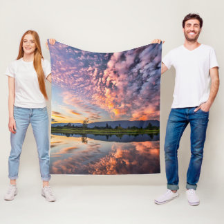 Blissful Horizon Fleece Blanket