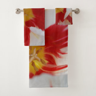 Bloody Tulip Towel