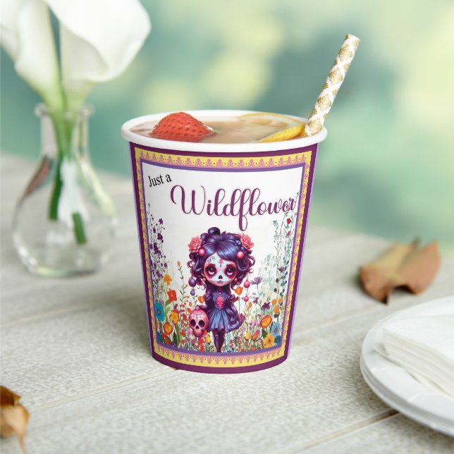 Blooming Purple Garden Paper Cups (Insitu)