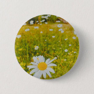 Blooming scandinavian summer field 6 cm round badge