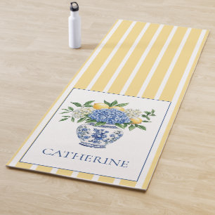 Blue and White Chinoiserie Vase With Hydrangeas Yoga Mat