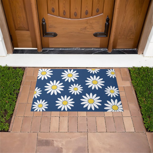 Blue and White Daisy Doormat (Outdoor)