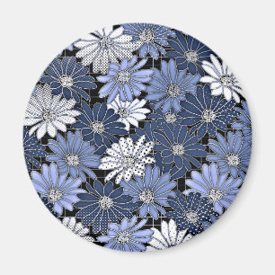 Blue and White Daisy Pattern Magnet