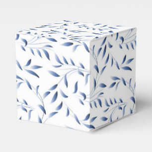 Blue and White Elegant Willow Pattern Favour Box