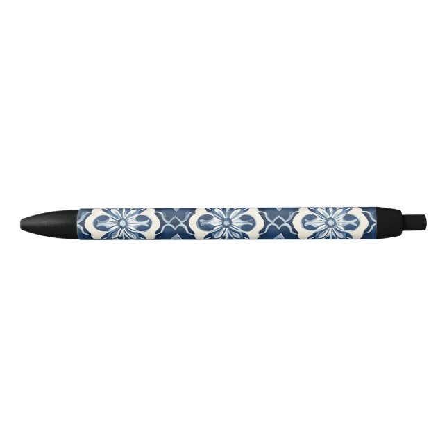 Blue and White Flower Pattern Black Ink Pen (Front)