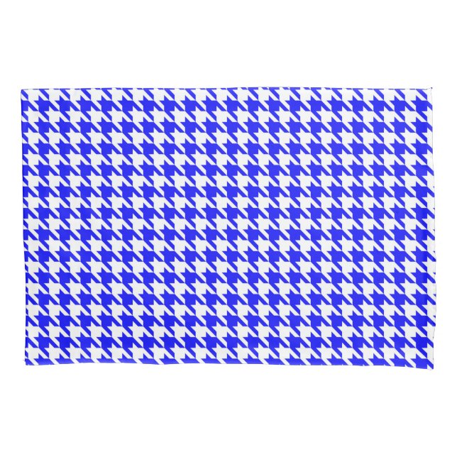 Blue and White Geometric Houndstooth Pattern Pillowcase (Front)
