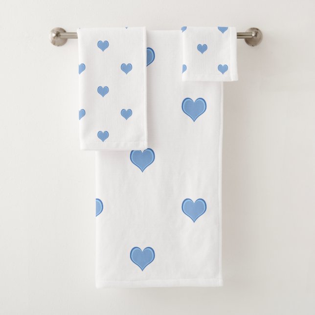 Blue and White Heart Pattern Bath Towel Set (Insitu)