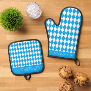 Blue and White Oktoberfest Oven Mitt & Pot Holder Set