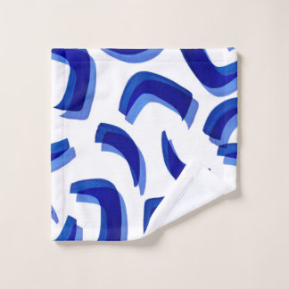 blue and white patterned laps wash cloth