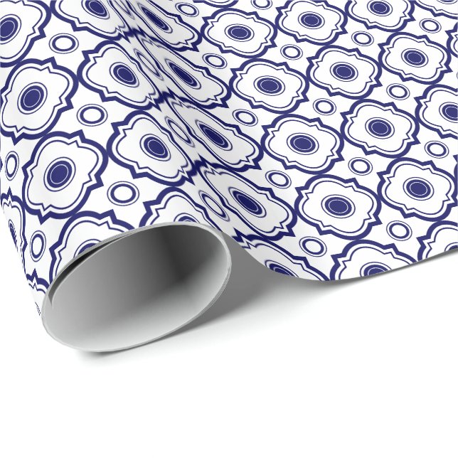 Blue And White Quatrefoil Pattern Wrapping Paper (Roll Corner)