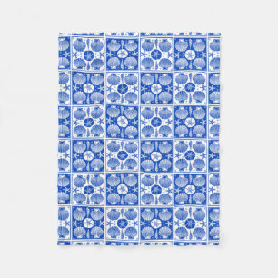 Blue and White Seashell Beach Block Pattern Fleece Blanket