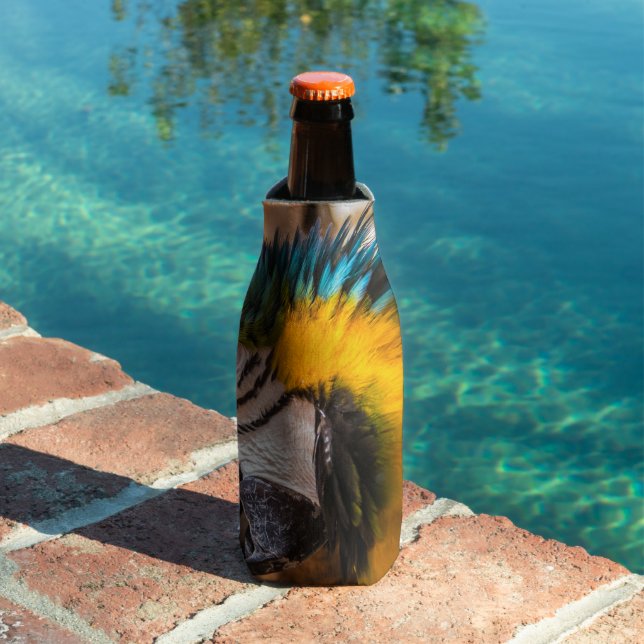 Blue and yellow macaw portrait bottle cooler (In Situ Pool)