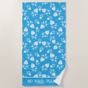 Blue blossom heart with flowers pattern beach towel
