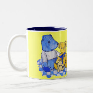 blue check picnic cloth with three old teddies Two-Tone coffee mug