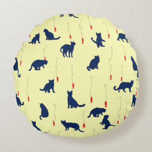 Blue cute kittens and red fishes round cushion